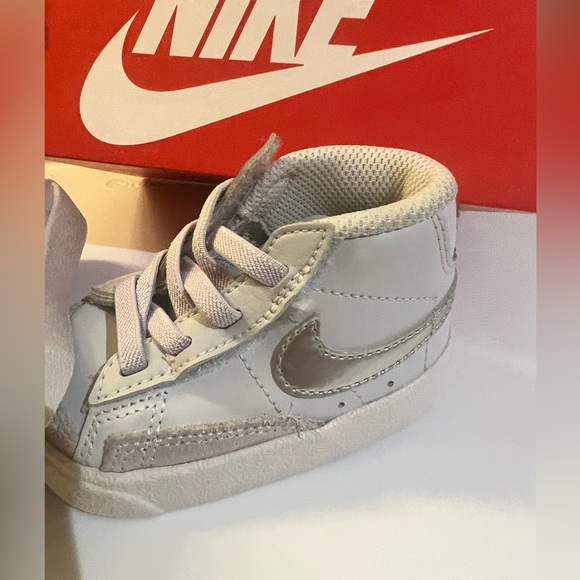 Nike Blazer amid ‘77 (TD) Sz- 3C - Picture 2 of 5